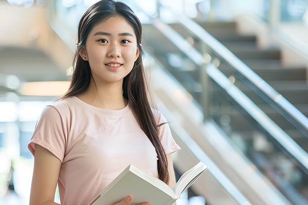 重庆女生上中专学校学什么好